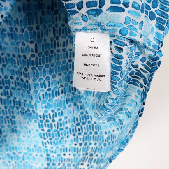 Cynthia Rowley Size S Silk Sleeveless V-neck Blouse Teal Blue White - Picture 9 of 9